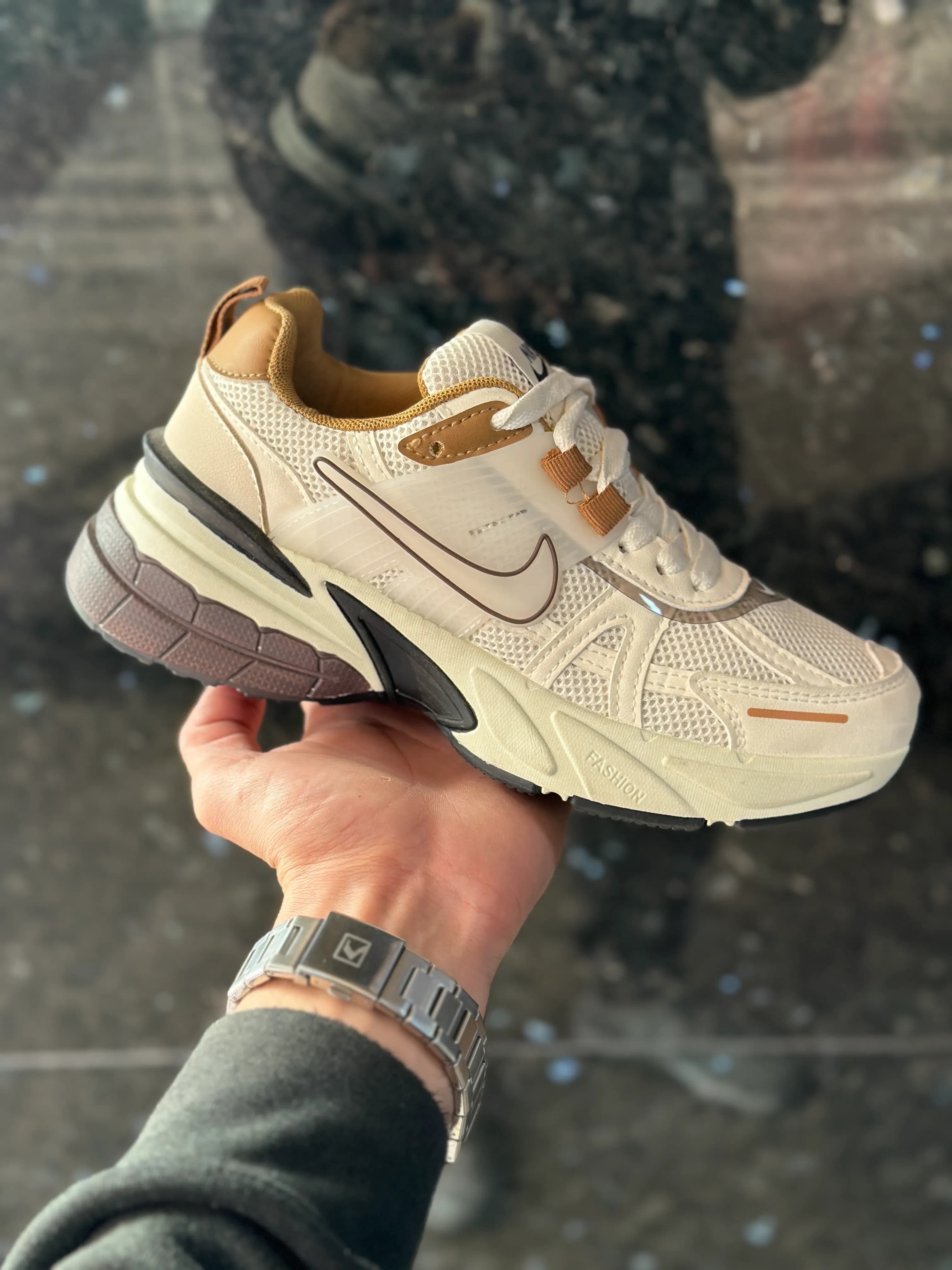 Nike v2k Bundle - image 1