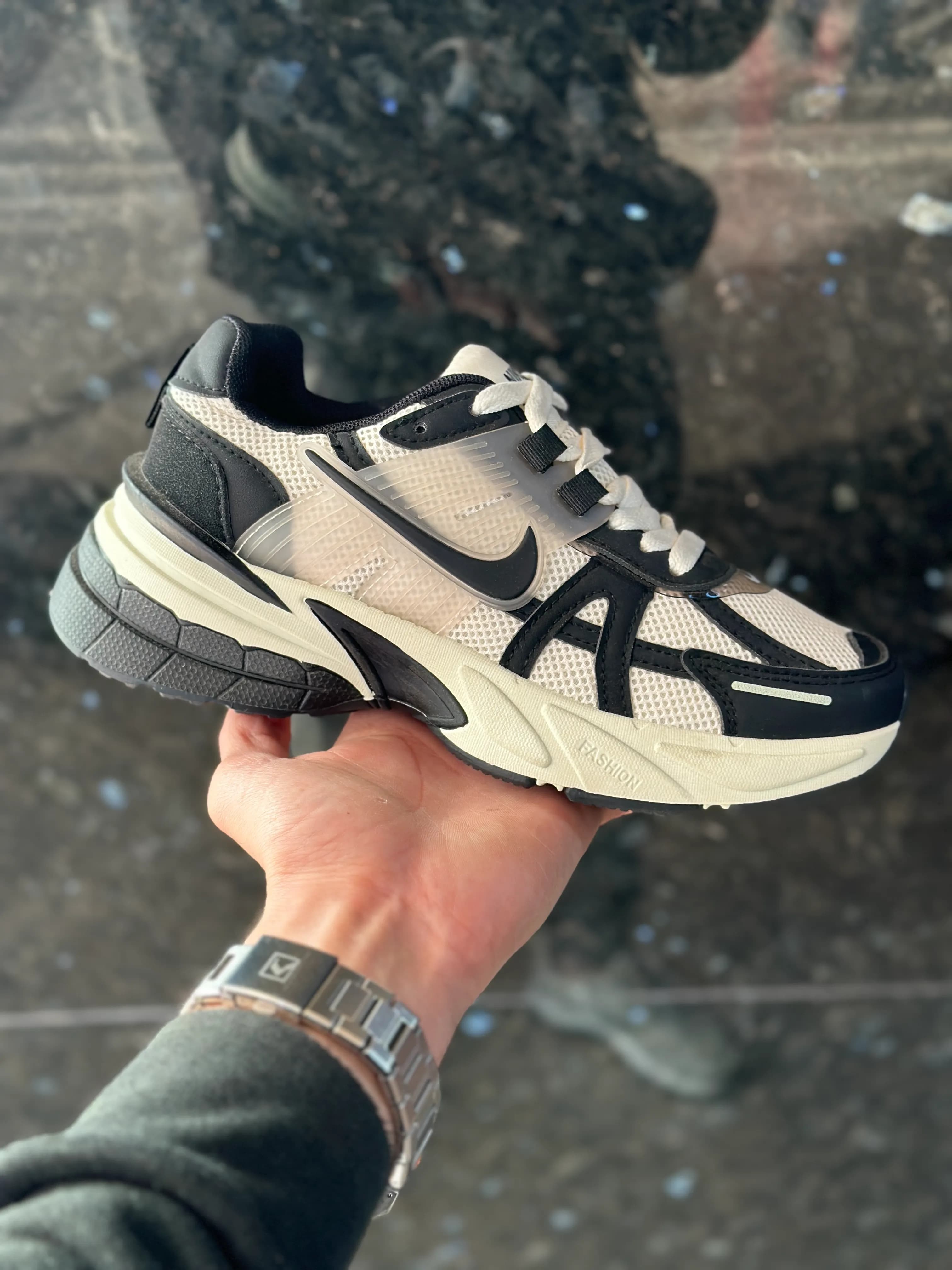 Nike v2k Bundle - image 1